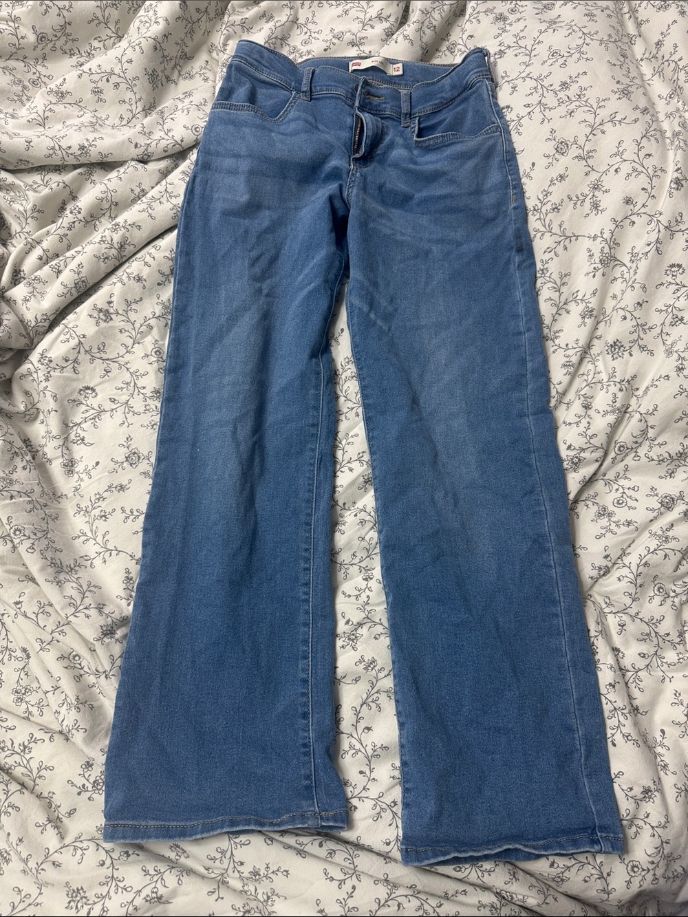 Levi's Wide-Leg Jeans